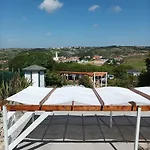 Kabaceira Glamping Campo de lujo Atalaia (Lisbon)