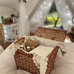 Kabaceira Glamping Campo de lujo Atalaia (Lisbon)