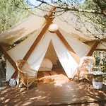 Campo de lujo Kabaceira Glamping Atalaia (Lisbon)